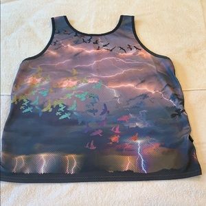 Men’s Broken Threads tank top, size XL